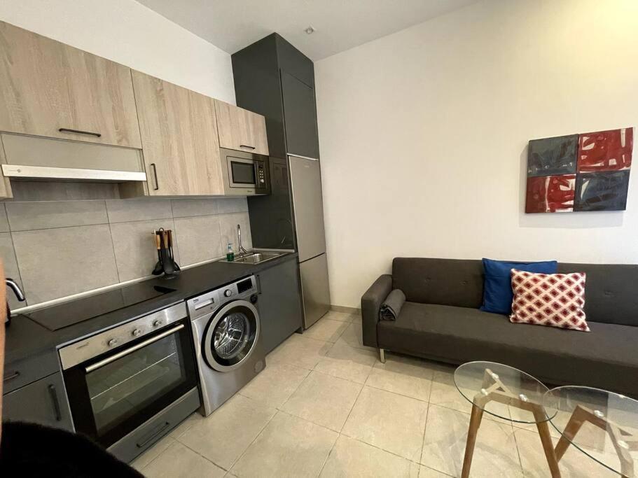 2Br And 2Ba In The Zoko Cozy And Convenient Apartment Gibraltar Exterior photo